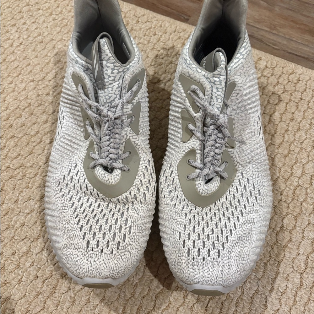 Men’s Adidas Alpha Bounce Gray Sneakers